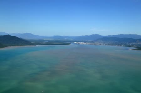 Aerial Image of CAIRNS CITY
