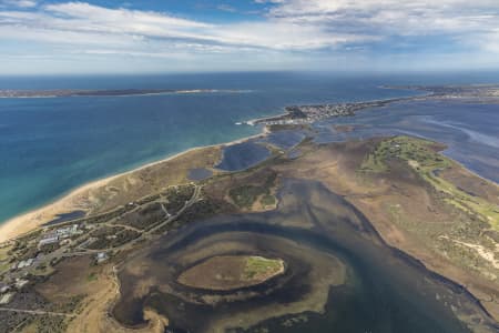 Aerial Image of SWAN BAY