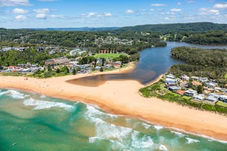 Aerial Image of AVOCA BEACH