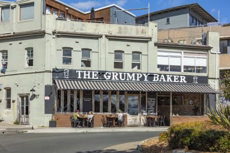 Aerial Image of VAUCLUSE