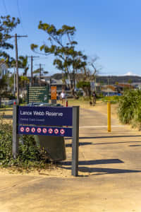 Aerial Image of ETTALONG BEACH