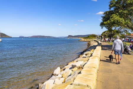 Aerial Image of ETTALONG BEACH