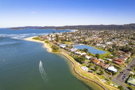 Aerial Image of ETTALONG BEACH