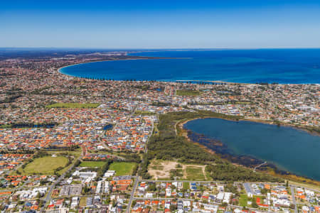 Aerial Image of ROCKINGHAM