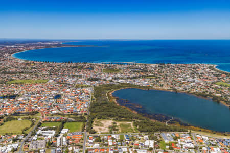 Aerial Image of ROCKINGHAM