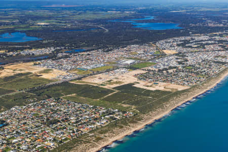 Aerial Image of MADORA BAY