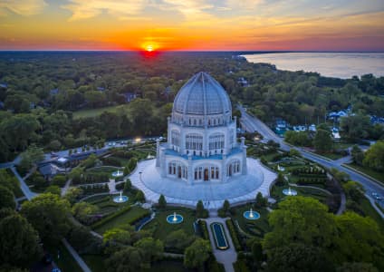 Aerial Image of WILMETTE