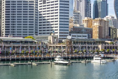Aerial Image of COCKLE BAY WHARF