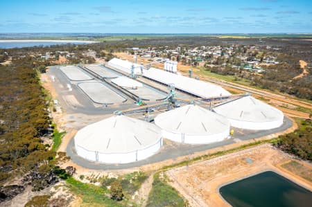 Aerial Image of NEWDEGATE