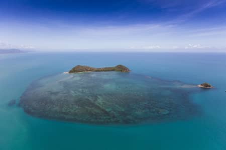 Aerial Image of DOUBLE ISLAND & HAYCOCK ISLAND