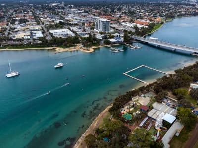 Aerial Image of HALLS HEAD