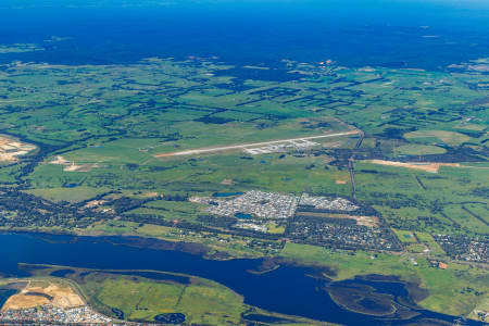 Aerial Image of REINSCOURT