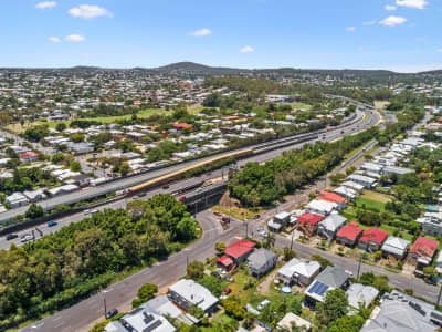 Aerial Image of ANNERLEY