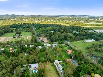 Aerial Image of HEMMANT