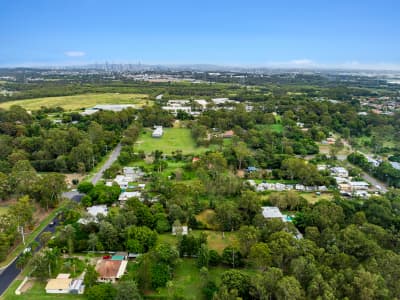 Aerial Image of HEMMANT