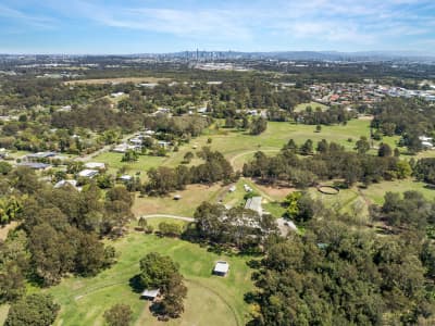 Aerial Image of WYNNUM WEST