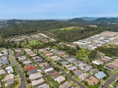 Aerial Image of HOLMVIEW