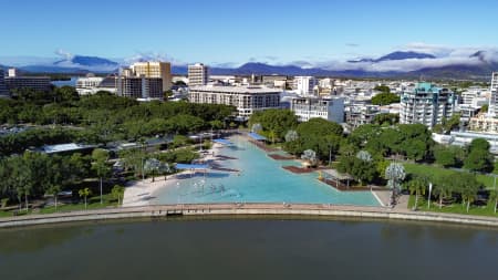 Aerial Image of CAIRNS CITY