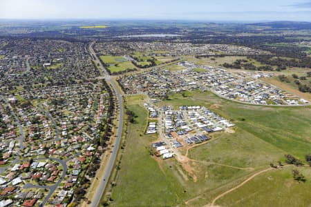 Aerial Image of GLENFIELD PARK