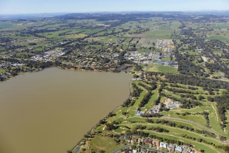 Aerial Image of LAKE ALBERT