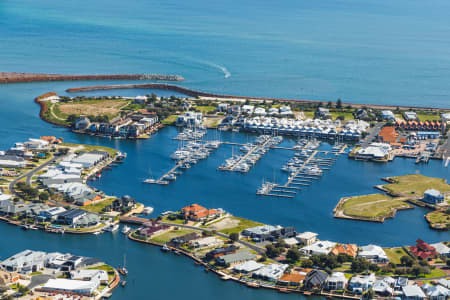 Aerial Image of Geographe
