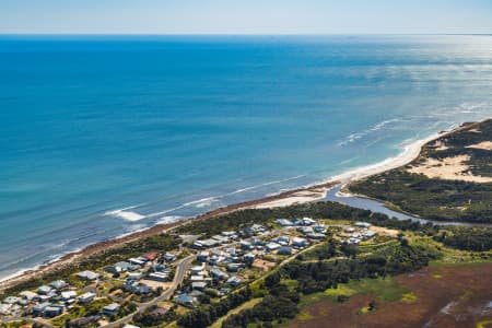 Aerial Image of PEPPERMINT GROVE BEACH