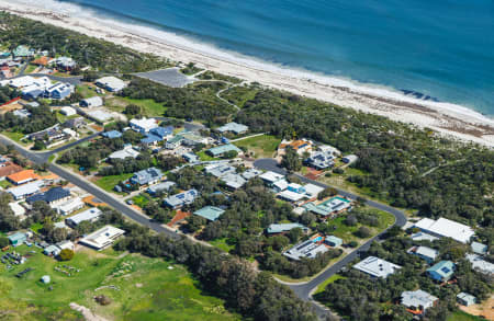Aerial Image of PEPPERMINT GROVE BEACH