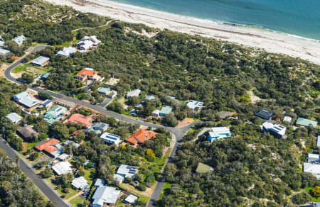 Aerial Image of PEPPERMINT GROVE BEACH