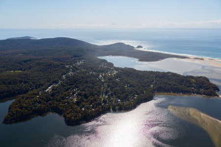 Aerial Image of SMITHS LAKE