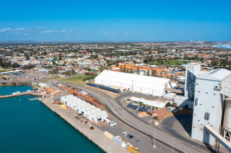 Aerial Image of WEST END