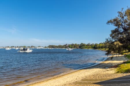 Aerial Image of CRAWLEY