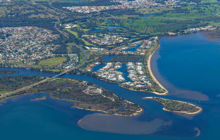 Aerial Image of PELICAN POINT