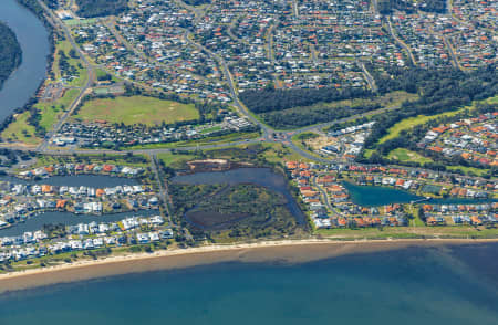 Aerial Image of PELICAN POINT