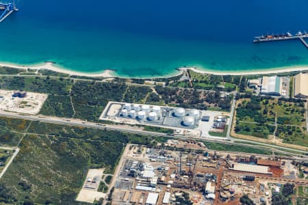 Aerial Image of EAST ROCKINGHAM