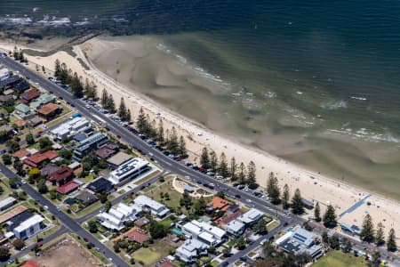 Aerial Image of ALTONA
