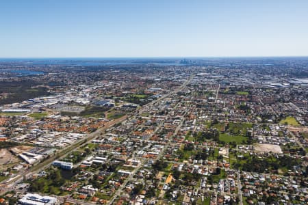 Aerial Image of EAST CANNINGTON