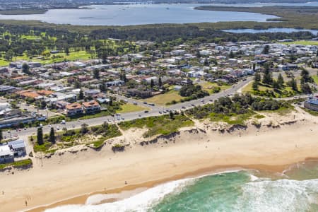 Aerial Image of CRONULLA