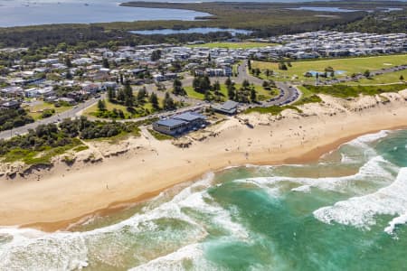 Aerial Image of CRONULLA