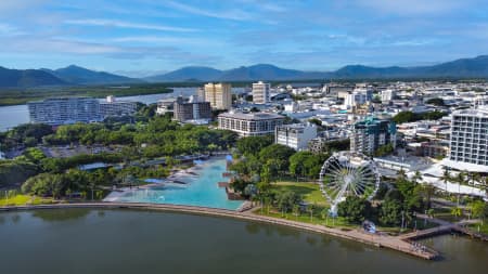 Aerial Image of CAIRNS CITY