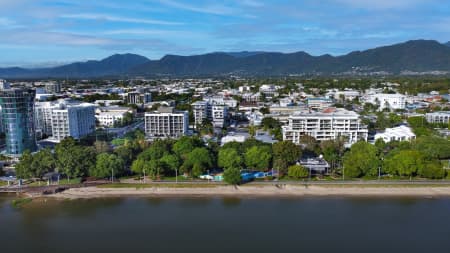 Aerial Image of CAIRNS CITY