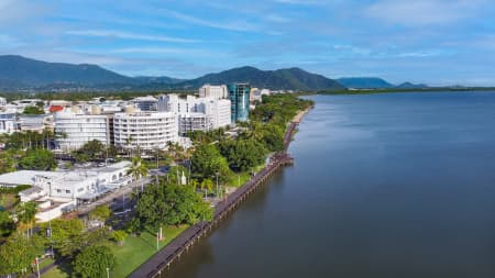 Aerial Image of CAIRNS CITY