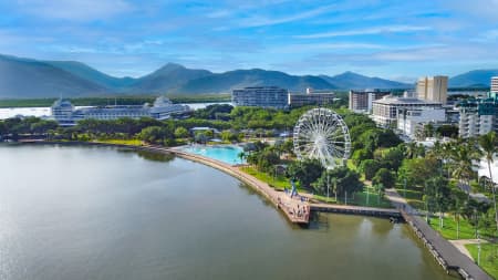 Aerial Image of CAIRNS CITY