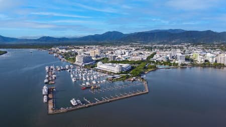 Aerial Image of CAIRNS CITY