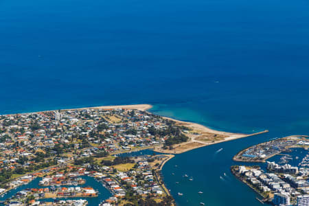 Aerial Image of HALLS HEAD