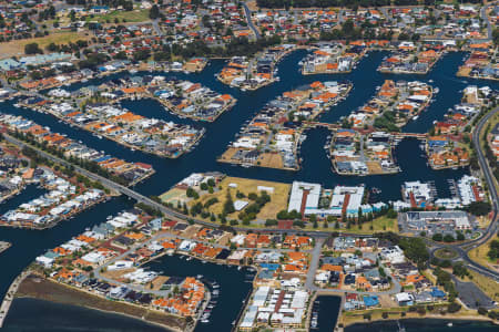 Aerial Image of HALLS HEAD