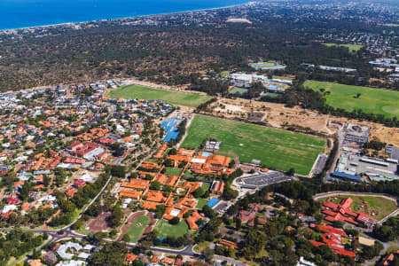 Aerial Image of MOUNT CLAREMONT