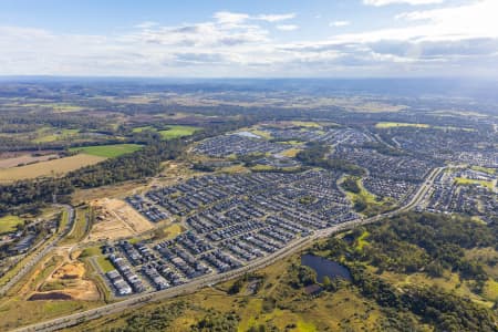 Aerial Image of MOUNT ANNAN
