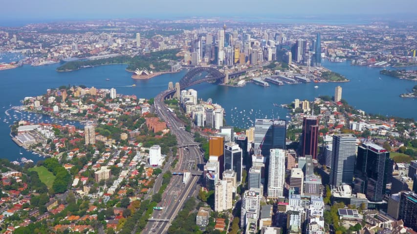 Aerial Image of NORTH SYDNEY TO THE CITY