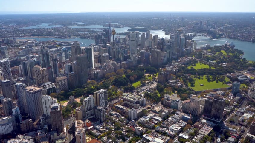 Aerial Image of HYDE PARK TO THE CITY