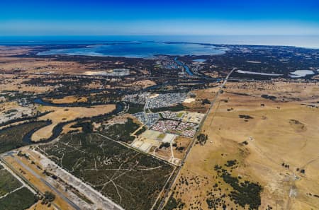 Aerial Image of RAVENSWOOD